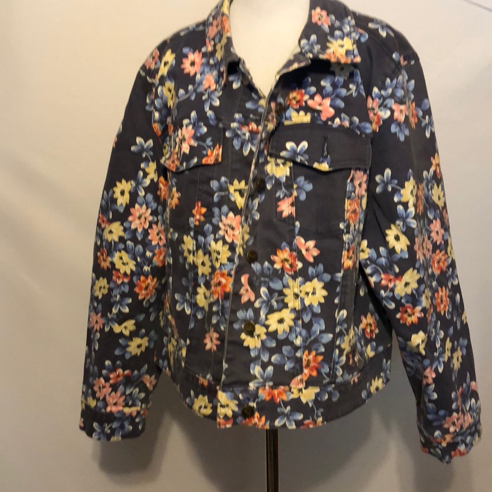 Woman within stretchy floral denim jacket sz 20